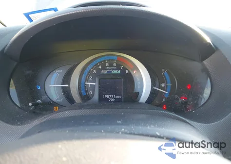 2010 Honda Insight Ex from USA, damaged, VIN JHMZE2H75AS007178